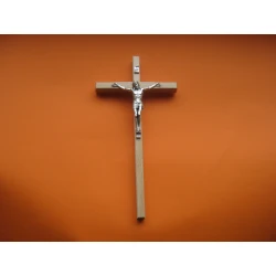 Krzyż drewniany kolor jasny  brąz 22 cm